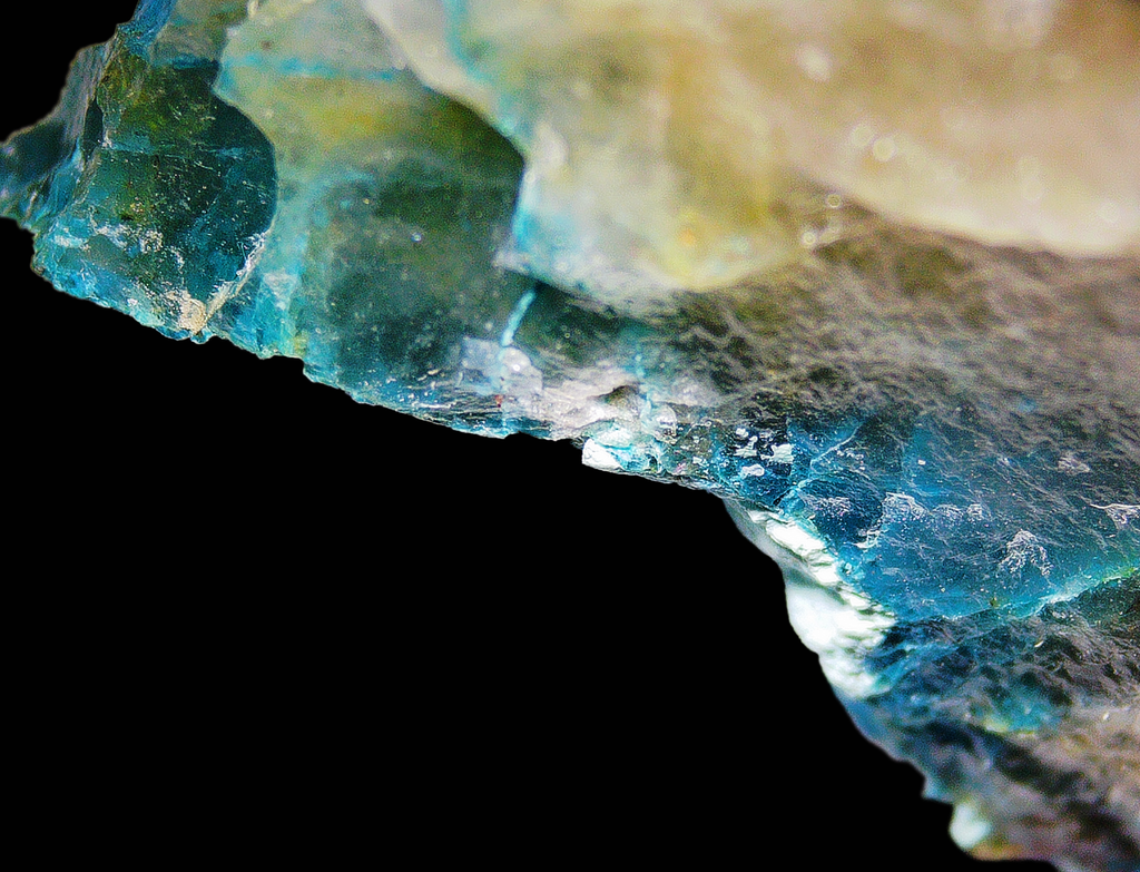 Chrysocolla with Quartz - Koakoveld, Namibia