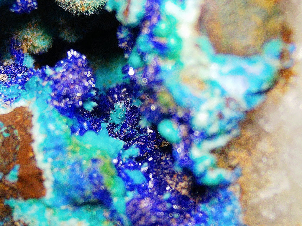 Azurite–Chrysocolla–Malachite on Quartz Matrix - Kaokoveld, Namibia