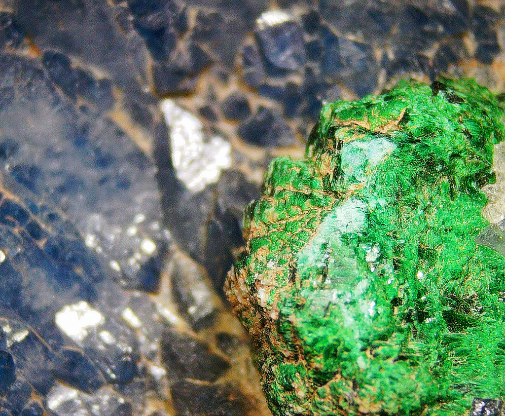 Azurite with Malachite on Quartz Matrix - Kaokoveld, Namibia